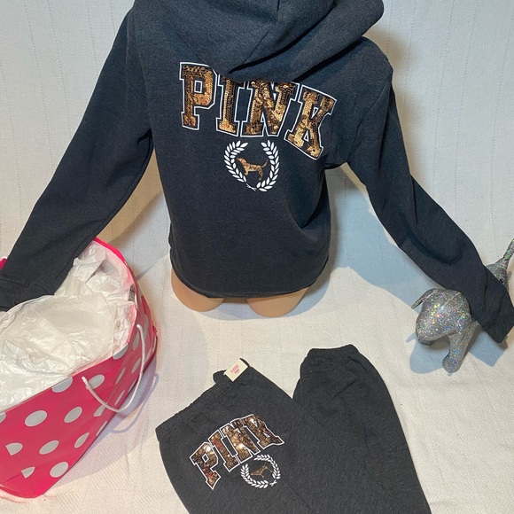 NWT VS PINK SHERPA LINED HOODED BLING SET - Picture 2 of 10